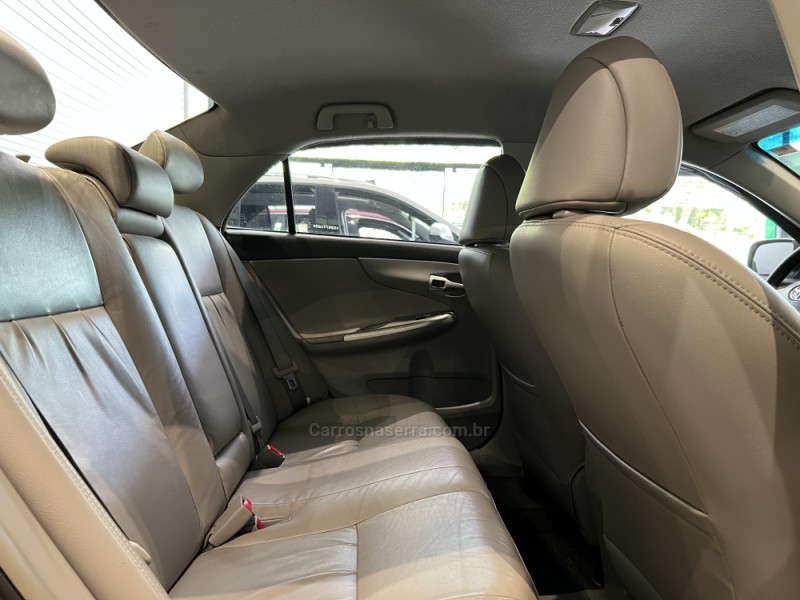 COROLLA 2.0 XEI 16V FLEX 4P AUTOMÁTICO - 2013 - CAXIAS DO SUL