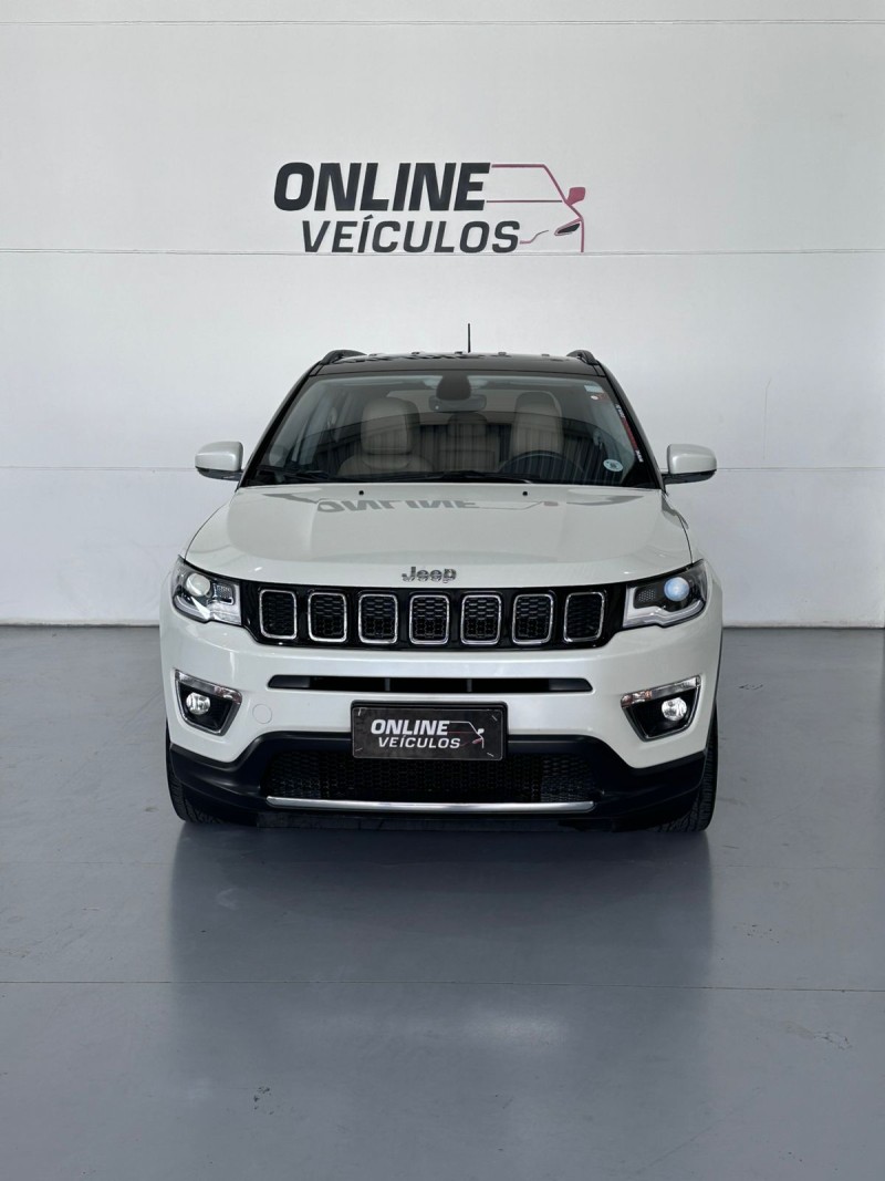 COMPASS 2.0 16V FLEX LIMITED AUTOMÁTICO - 2017 - FARROUPILHA