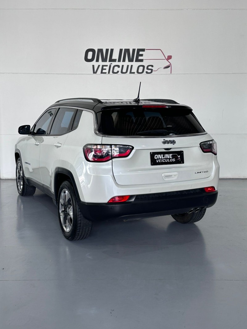 COMPASS 2.0 16V FLEX LIMITED AUTOMÁTICO - 2017 - FARROUPILHA