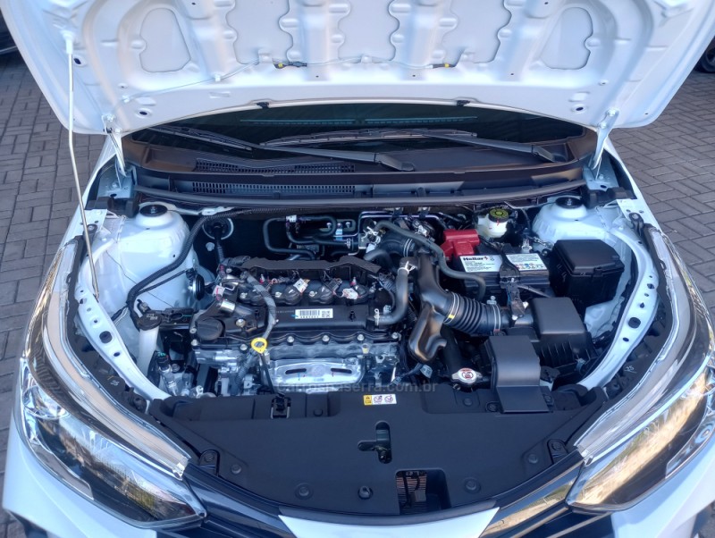 YARIS 1.5 XS 16V FLEX 4P AUTOMÁTICO - 2025 - CAXIAS DO SUL