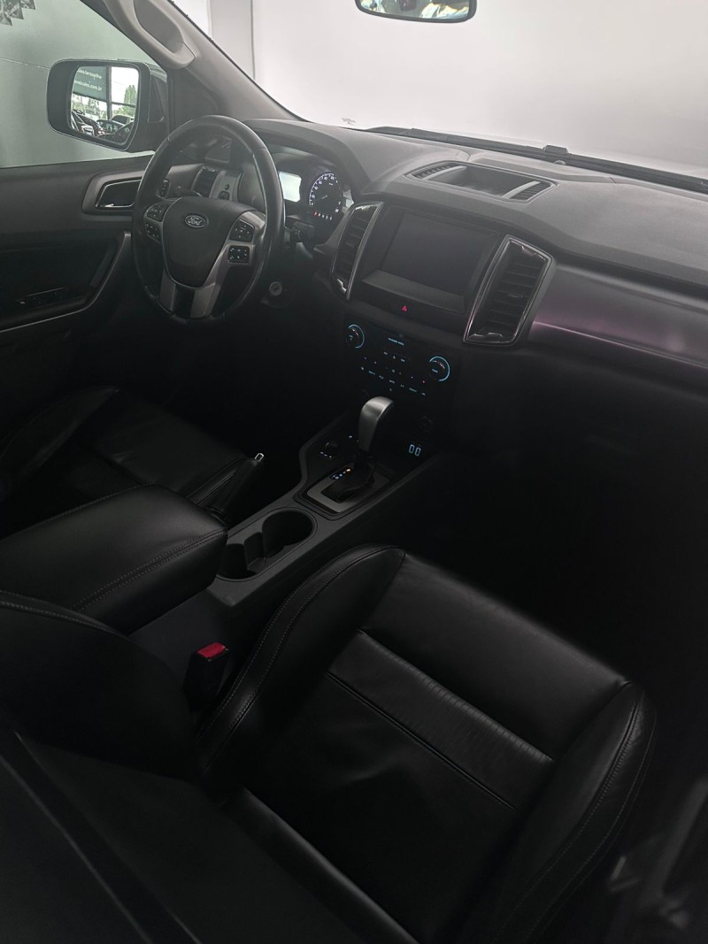 RANGER 3.2 XLT 4X4 CD 20V DIESEL 4P AUTOMÁTICO - 2019 - FARROUPILHA