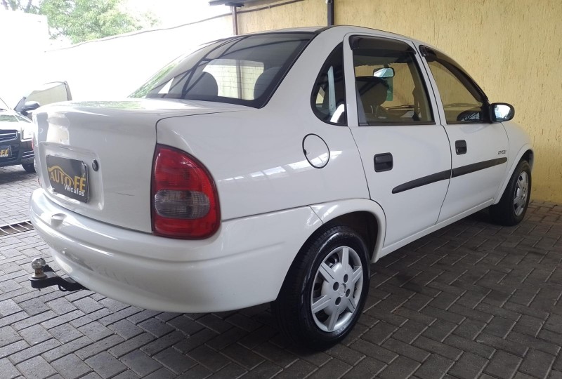 CLASSIC 1.0 MPFI SPIRIT 8V FLEX 4P MANUAL - 2007 - CANELA