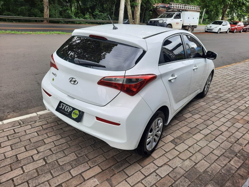 HB20 1.0 COMFORT PLUS 12V FLEX 4P MANUAL - 2018 - DOIS IRMãOS