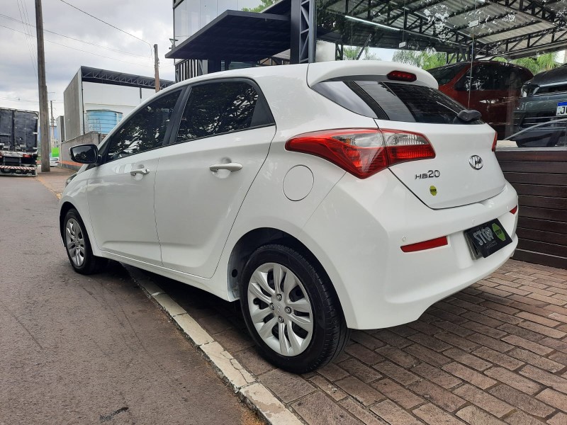 HB20 1.0 COMFORT PLUS 12V FLEX 4P MANUAL - 2018 - DOIS IRMãOS