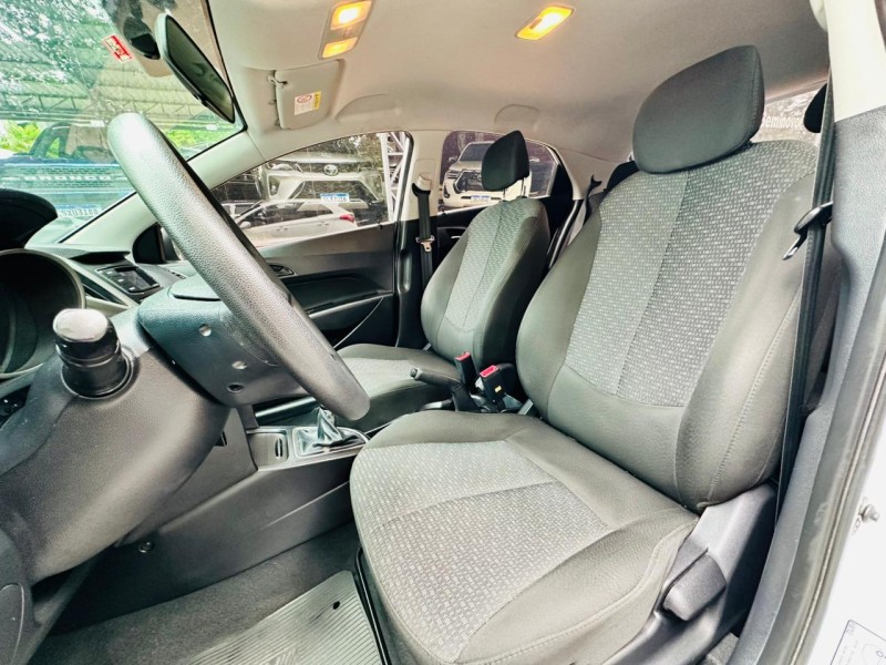 HB20 1.0 COMFORT PLUS 12V FLEX 4P MANUAL - 2018 - DOIS IRMãOS