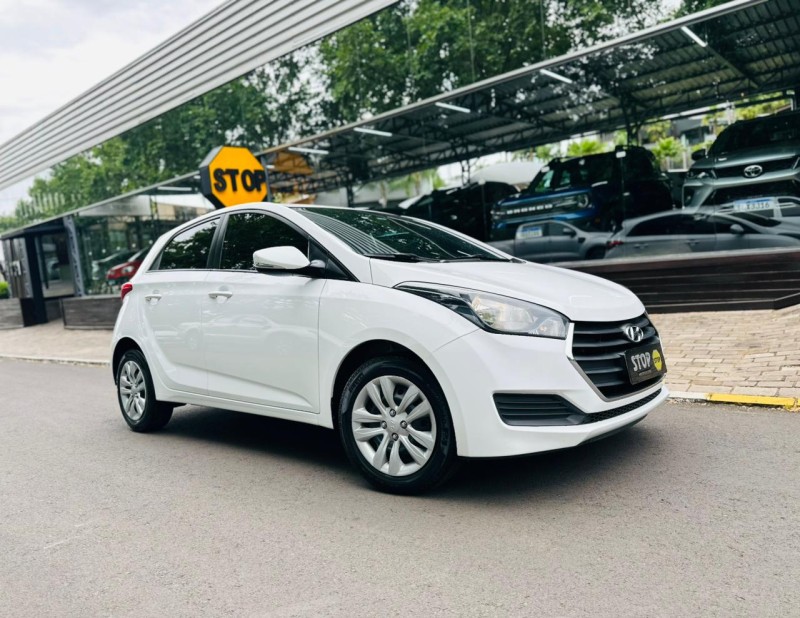 HB20 1.0 COMFORT PLUS 12V FLEX 4P MANUAL - 2018 - DOIS IRMãOS