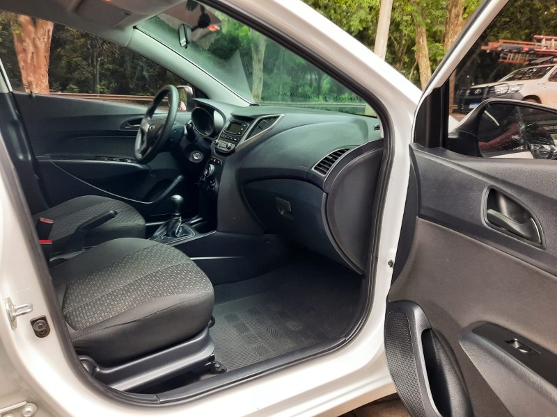 HB20 1.0 COMFORT PLUS 12V FLEX 4P MANUAL - 2018 - DOIS IRMãOS