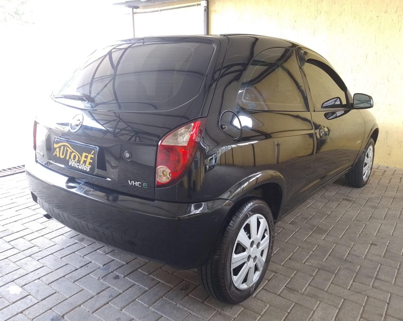 CELTA 1.0 MPFI LIFE 8V FLEX 2P MANUAL - 2011 - CANELA