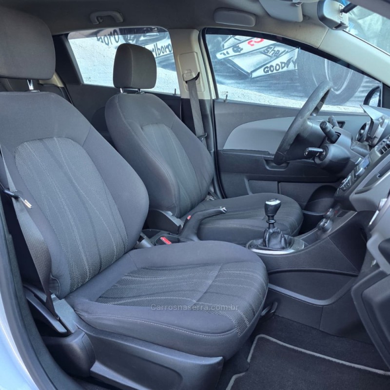 SONIC 1.6 LT 16V FLEX 4P MANUAL - 2013 - CAXIAS DO SUL
