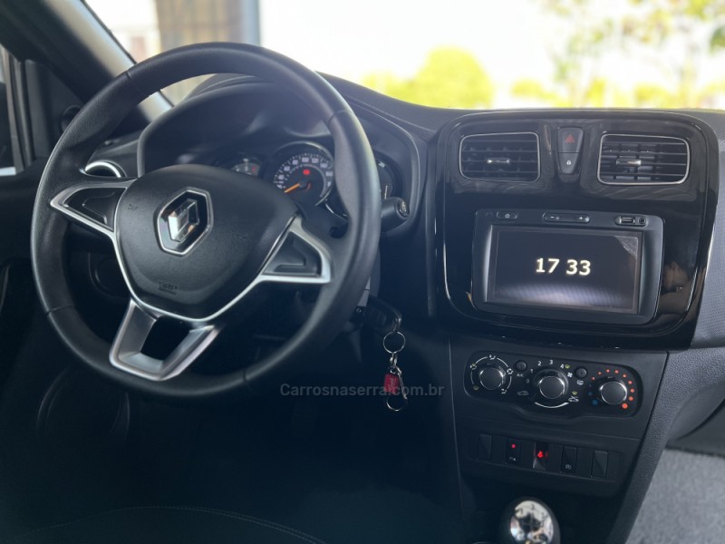 SANDERO 1.6 STEPWAY ZEN 16V FLEX 4P MANUAL - 2023 - BOM PRINCíPIO