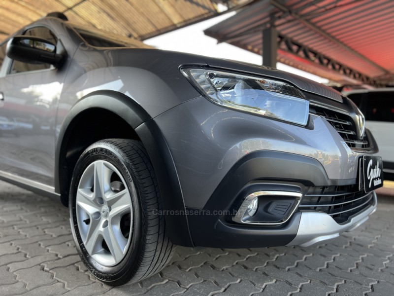 SANDERO 1.6 STEPWAY ZEN 16V FLEX 4P MANUAL - 2023 - BOM PRINCíPIO