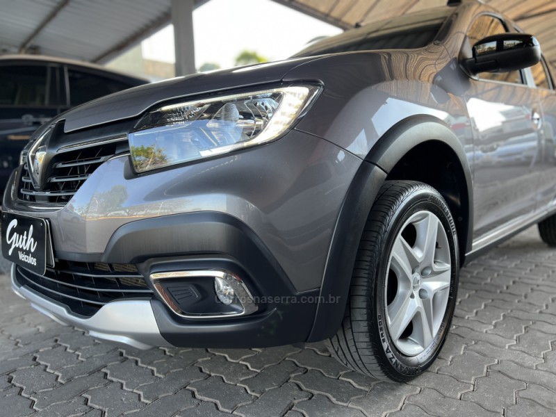 SANDERO 1.6 STEPWAY ZEN 16V FLEX 4P MANUAL - 2023 - BOM PRINCíPIO