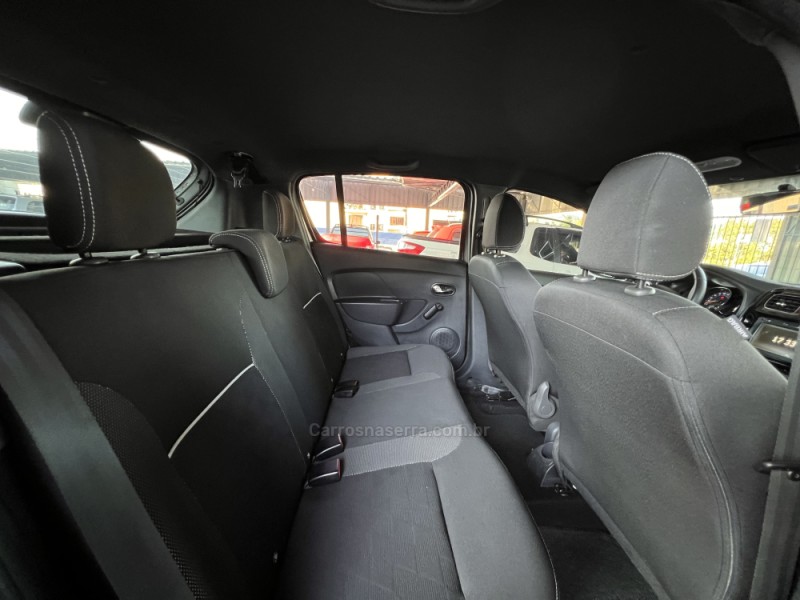 SANDERO 1.6 STEPWAY ZEN 16V FLEX 4P MANUAL - 2023 - BOM PRINCíPIO