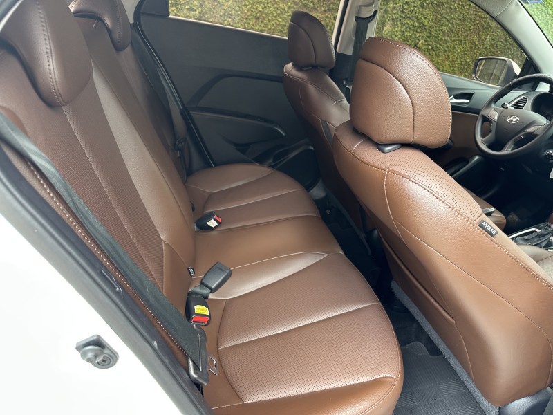 HB20X 1.6 16V PREMIUM FLEX 4P AUTOMÁTICO - 2017 - CAXIAS DO SUL