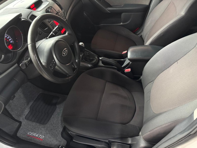 CERATO 1.6 EX3 SEDAN 16V GASOLINA 4P MANUAL - 2011 - CAXIAS DO SUL