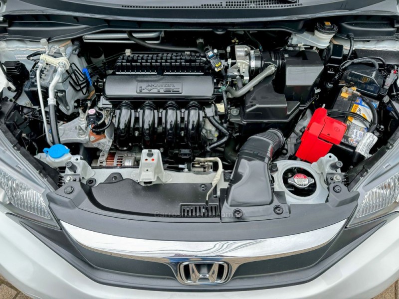 FIT 1.5 LX 16V FLEX 4P AUTOMÁTICO - 2016 - TRêS COROAS