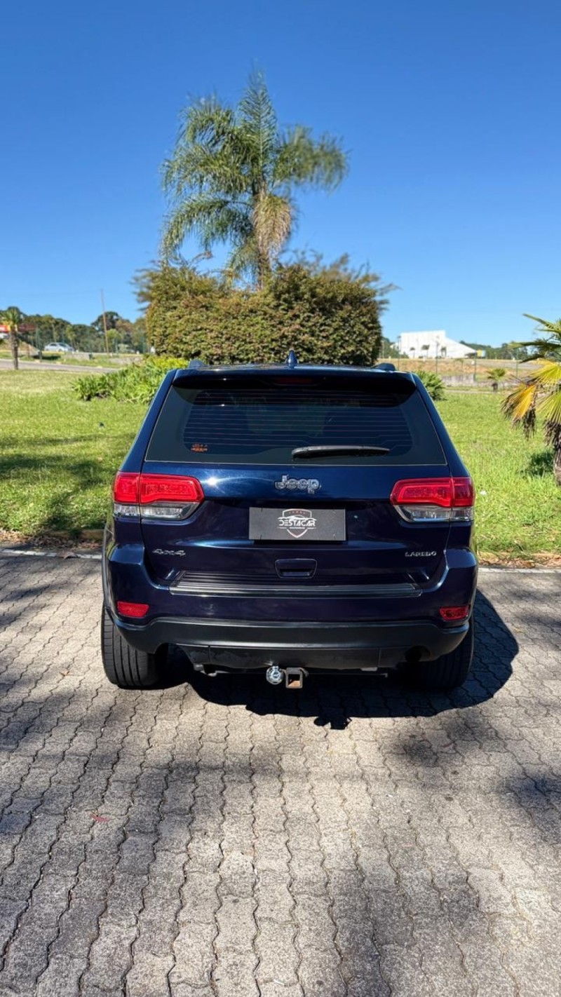 GRAND CHEROKEE 3.6 LAREDO 4X4 V6 24V GASOLINA 4P AUTOMÁTICO - 2014 - CAXIAS DO SUL