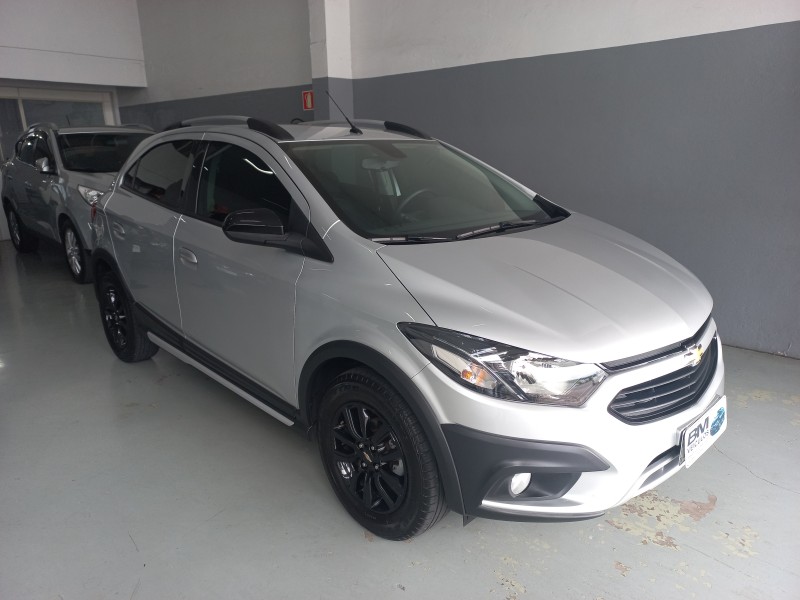 ONIX 1.4 MPFI ACTIV 8V FLEX 4P AUTOMÁTICO - 2019 - BENTO GONçALVES