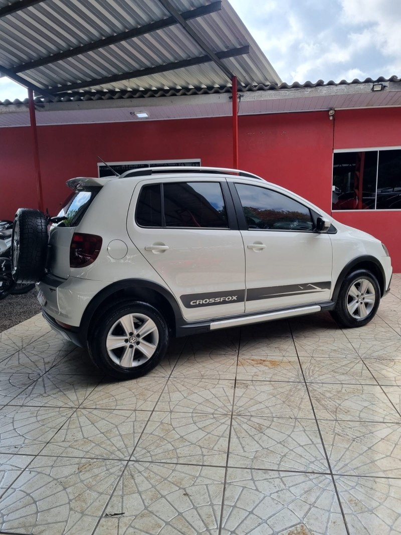 CROSSFOX 1.6 MI FLEX 8V 4P MANUAL - 2011 - CAXIAS DO SUL