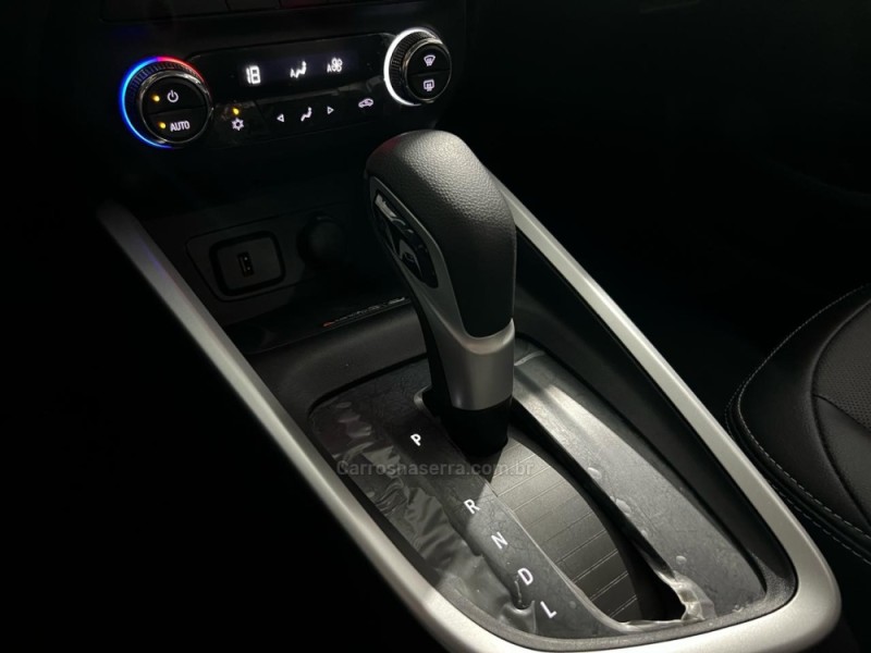 ONIX 1.0	PREMIER II PLUS 12V TURBO FLEX 4P AUTOMÁTICO - 2024 - BENTO GONçALVES