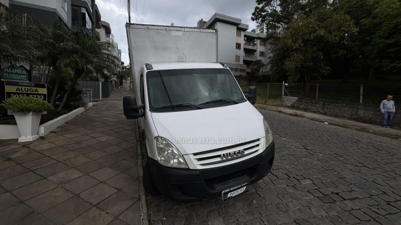 DAILY 55C16 - 2009 - BENTO GONçALVES