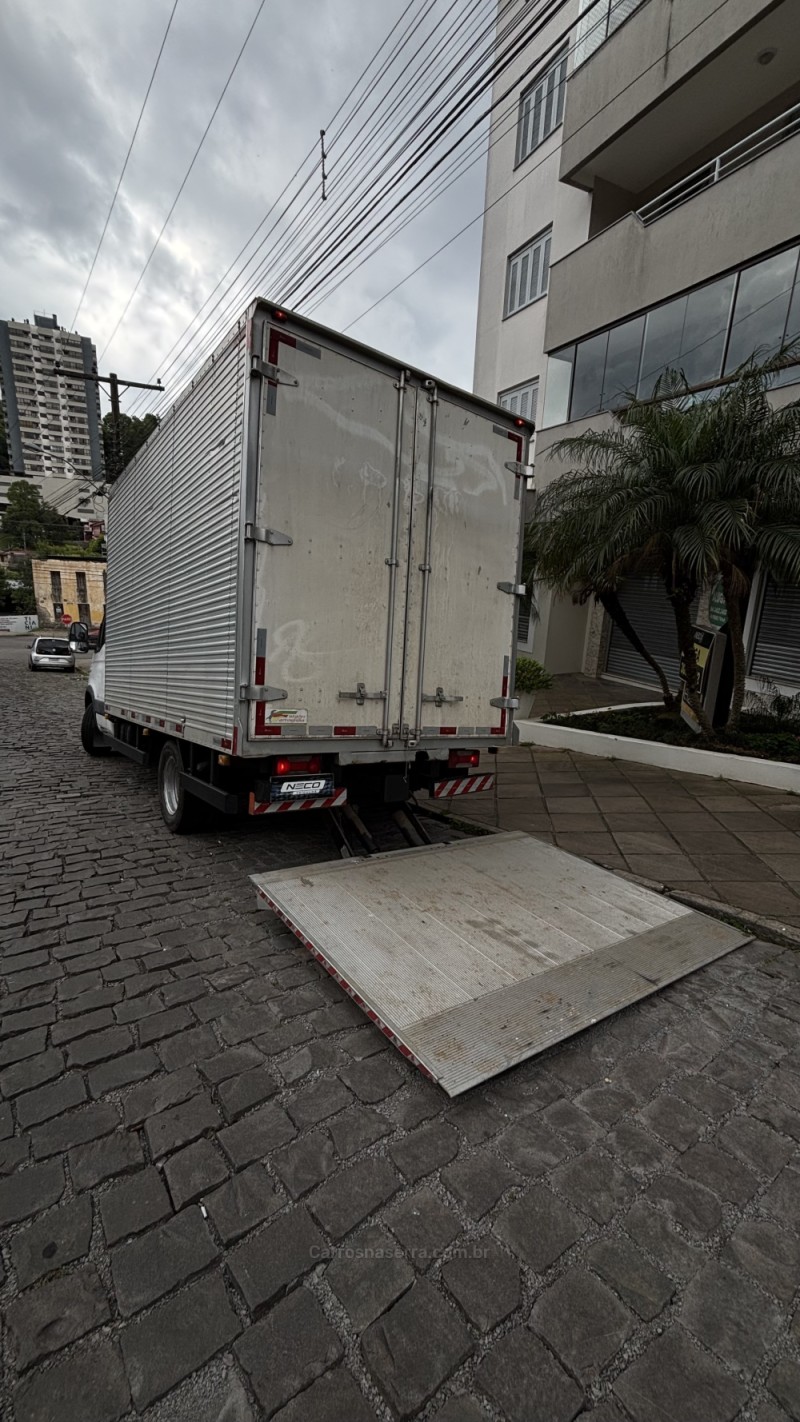 DAILY 55C16 - 2009 - BENTO GONçALVES