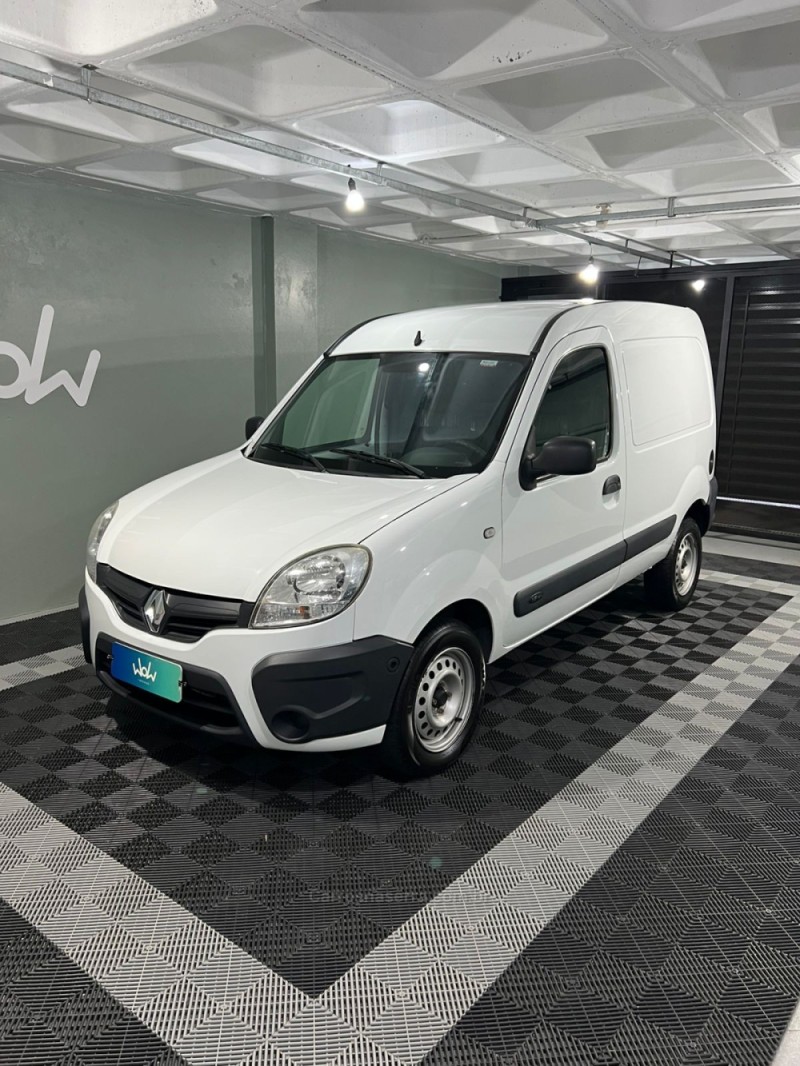 KANGOO 1.6 EXPRESSION 16V FLEX 4P MANUAL - 2018 - BENTO GONçALVES