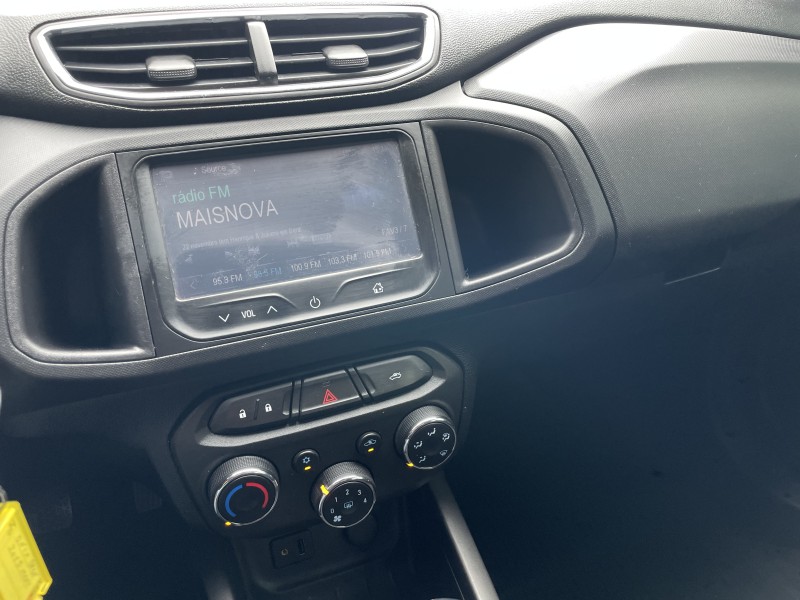 ONIX 1.4 MPFI LTZ 8V FLEX 4P MANUAL - 2015 - CAXIAS DO SUL