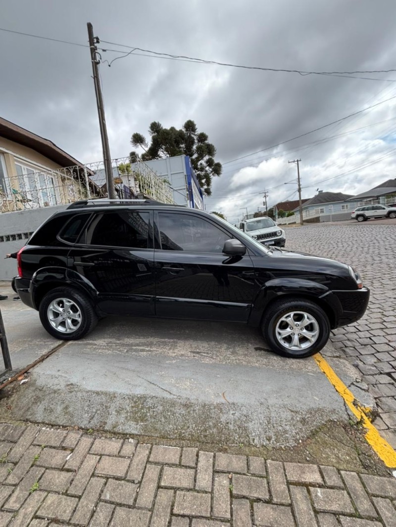 TUCSON 2.0 GL 2WD 16V GASOLINA 4P MANUAL - 2010 - SãO FRANCISCO DE PAULA