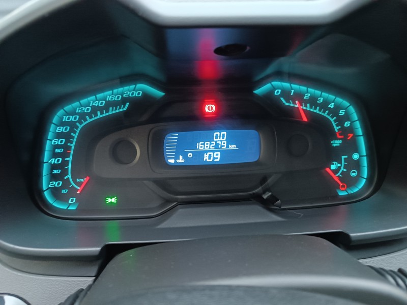 AGILE 1.4 MPFI LT 8V FLEX 4P MANUAL - 2011 - FLORES DA CUNHA