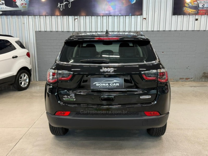 COMPASS 2.0 LONGITUDE TD350 TURBO DIESEL 4X4 4P AUTOMÁTICO - 2017 - CAXIAS DO SUL