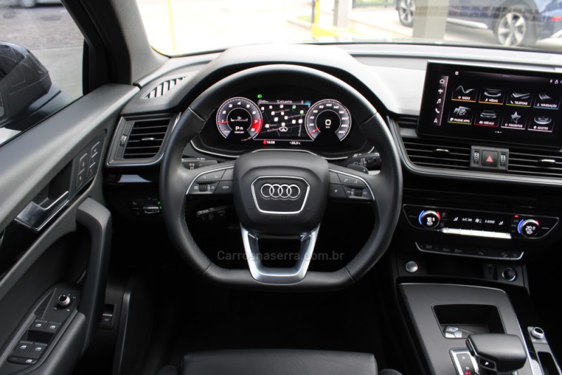 Q5 2.0 TFSI S LINE BLACK QUATTRO S TRONIC GASOLINA 4P - 2021 - CAXIAS DO SUL