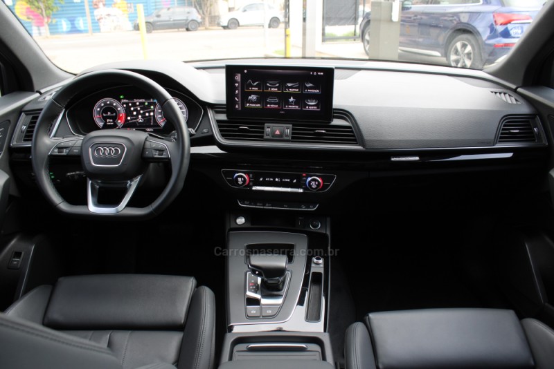 Q5 2.0 TFSI S LINE BLACK QUATTRO S TRONIC GASOLINA 4P - 2021 - CAXIAS DO SUL