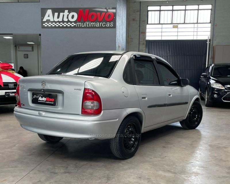 CORSA 1.0 MPFI CLASSIC SEDAN 8V GASOLINA 4P MANUAL - 2004 - VACARIA