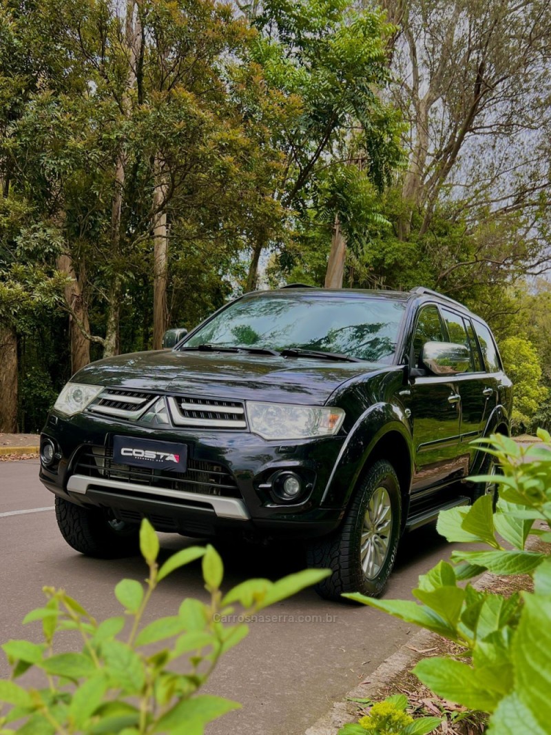 PAJERO DAKAR 3.2 HPE 4X4 7 LUGARES 16V TURBO INTERCOOLER DIESEL 4P AUTOMÁTICO - 2014 - BENTO GONçALVES