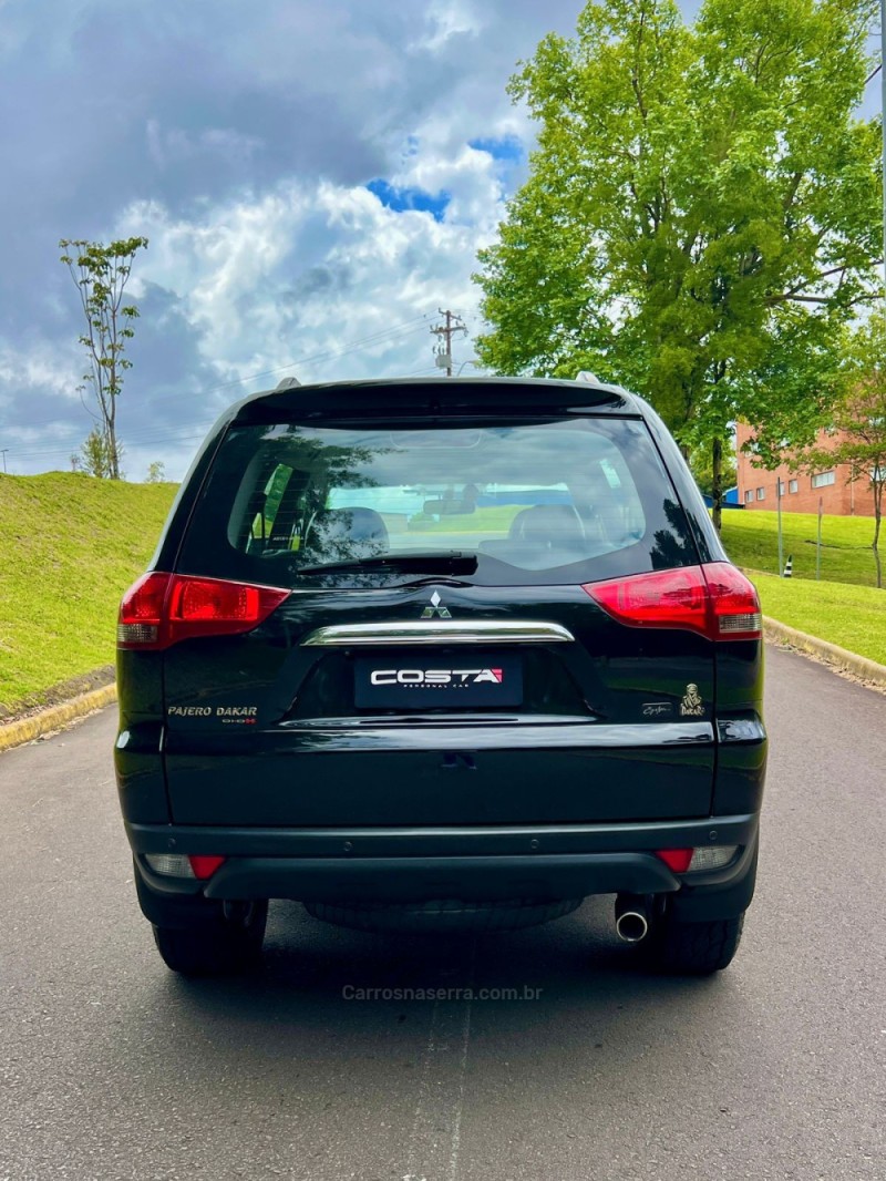 PAJERO DAKAR 3.2 HPE 4X4 7 LUGARES 16V TURBO INTERCOOLER DIESEL 4P AUTOMÁTICO - 2014 - BENTO GONçALVES