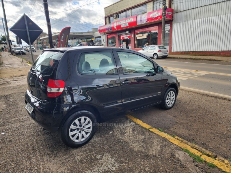 FOX 1.0 MI 8V FLEX 2P MANUAL - 2006 - VACARIA