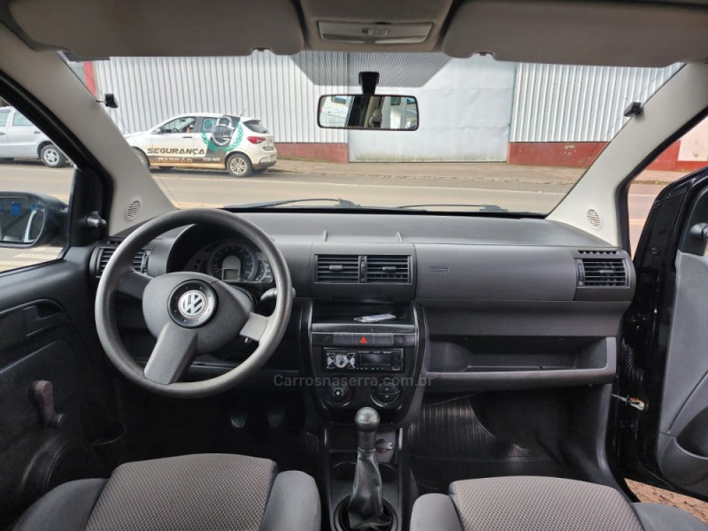 FOX 1.0 MI 8V FLEX 2P MANUAL - 2006 - VACARIA