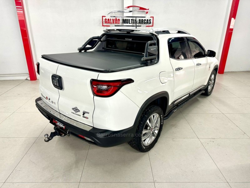 TORO 2.0 16V TURBO DIESEL VOLCANO AT9 4X4 AUTOMÁTICO - 2019 - CAXIAS DO SUL