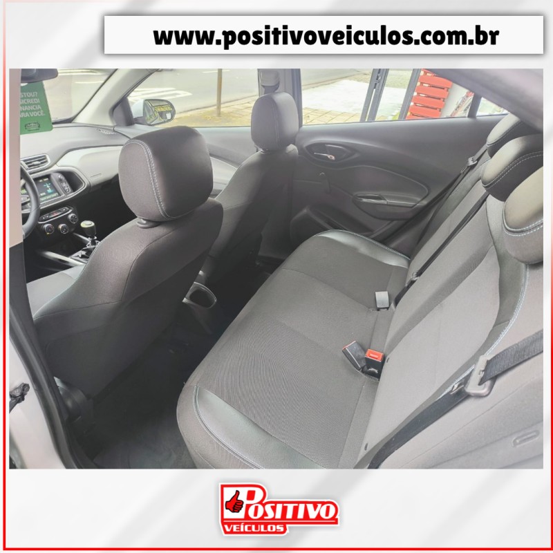 ONIX 1.4 MPFI LT 8V FLEX 4P MANUAL - 2019 - CAXIAS DO SUL
