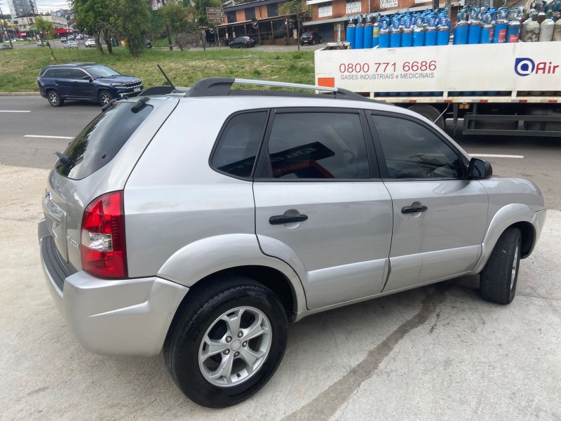 TUCSON 2.0 MPFI GL 16V 2WD GASOLINA 4P AUTOMÁTICO - 2010 - CAXIAS DO SUL