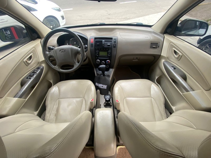 TUCSON 2.0 MPFI GL 16V 2WD GASOLINA 4P AUTOMÁTICO - 2010 - CAXIAS DO SUL