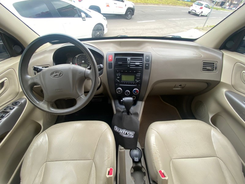 TUCSON 2.0 MPFI GL 16V 2WD GASOLINA 4P AUTOMÁTICO - 2010 - CAXIAS DO SUL