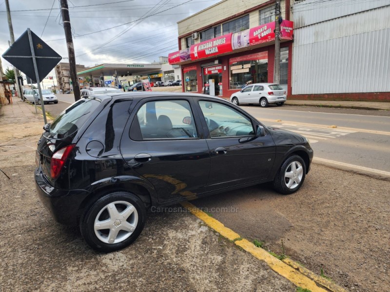 CELTA 1.0 MPFI LT 8V FLEX 4P MANUAL - 2012 - VACARIA