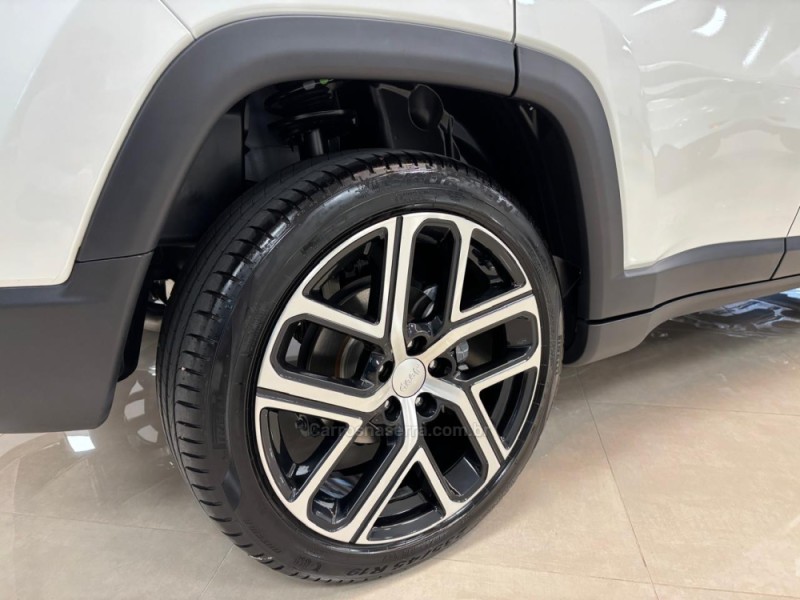 COMPASS 1.3 LIMITED T270 16V TURBO FLEX 4P AUTOMÁTICO - 2025 - CARLOS BARBOSA