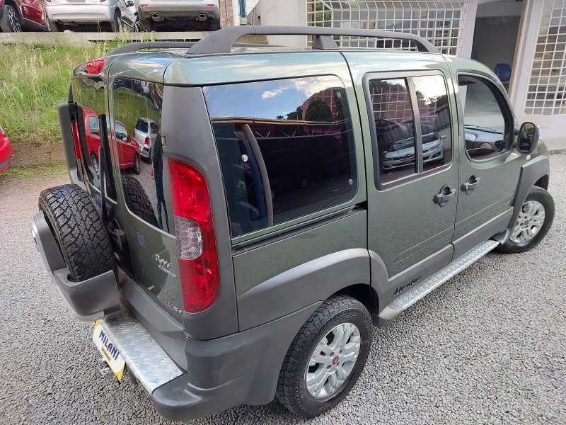 DOBLÓ 1.8 MPI ADVENTURE LOCKER 8V FLEX 4P MANUAL - 2011 - BENTO GONçALVES