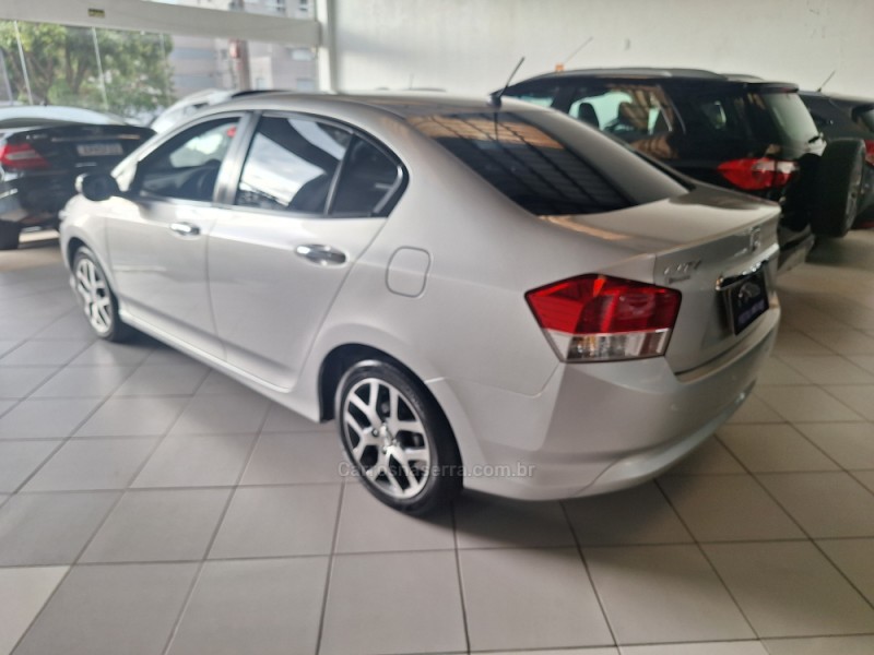 CITY 1.5 EX 16V FLEX 4P AUTOMÁTICO - 2011 - NOVO HAMBURGO