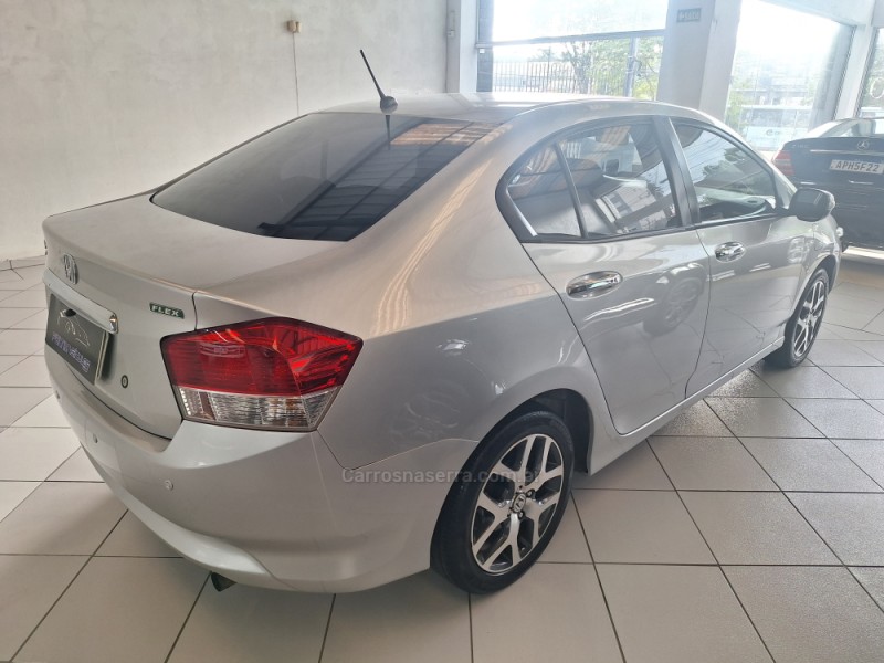 CITY 1.5 EX 16V FLEX 4P AUTOMÁTICO - 2011 - NOVO HAMBURGO