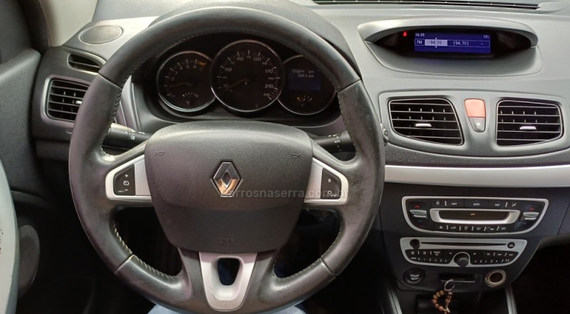 FLUENCE 2.0 DYNAMIQUE 16V FLEX 4P MANUAL - 2013 - FARROUPILHA