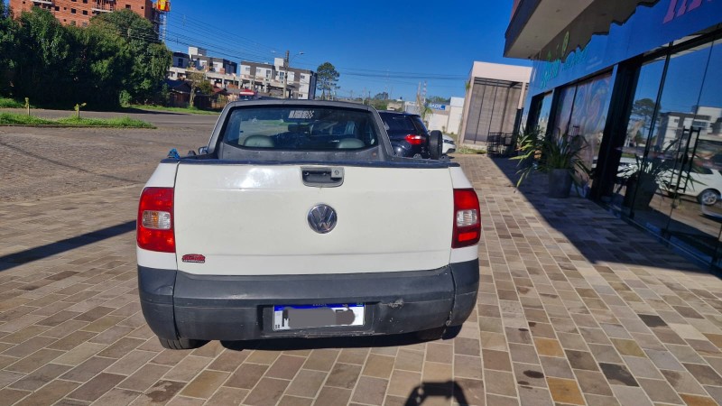 SAVEIRO 1.6 MI CS 8V FLEX 2P MANUAL G.VI - 2011 - VACARIA